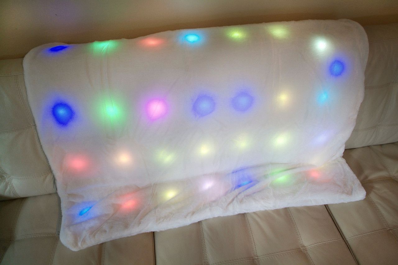 New Plixio Color Changing LED Blanket for Kids Ultra Soft Light Up 3 x 4 ft